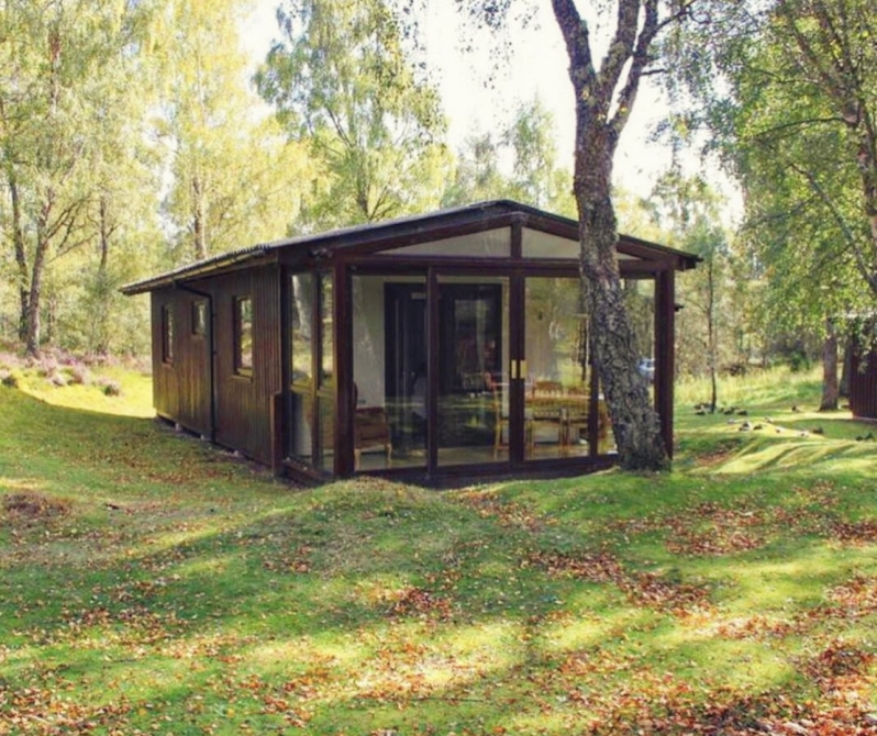 Two Bedroom Cabin in Scotland