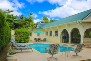 Beautifully Presented 3-Bed Villa in Holetown Barbados 