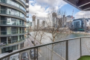 Beautiful 2Bed Apartment in Canary Wharf 